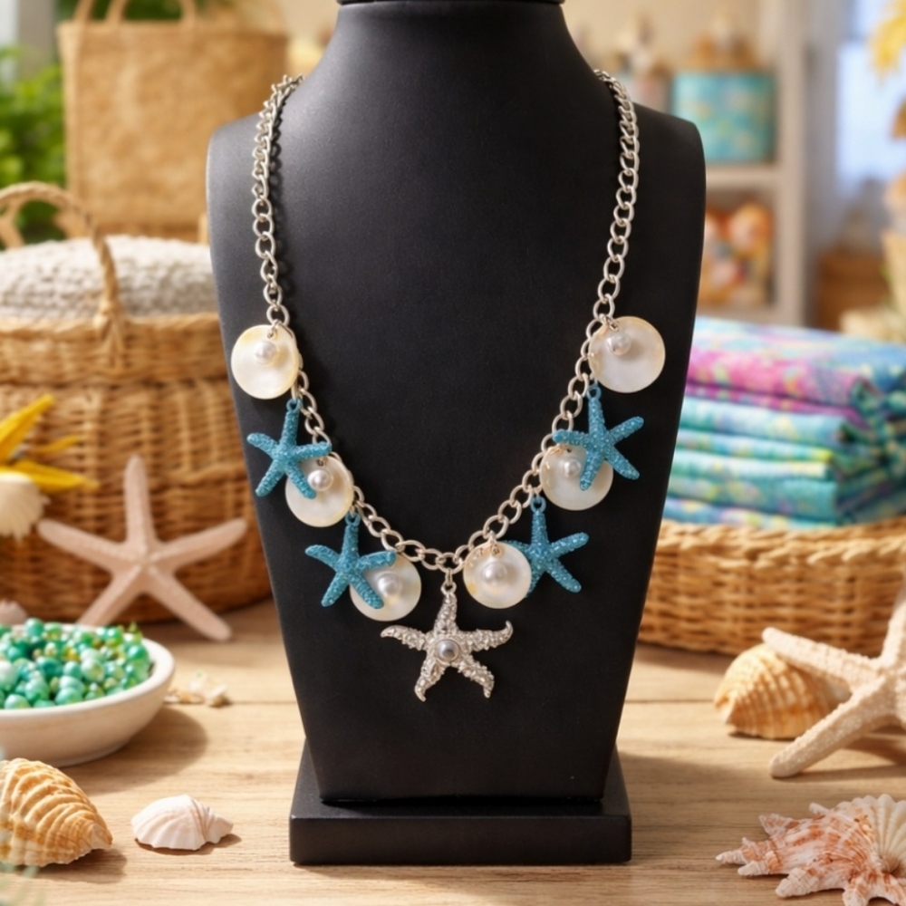 🌴 Pick 3 For $15  PrettyLittleThing Silver Starfish Charm Necklace New - Picture 2 of 3